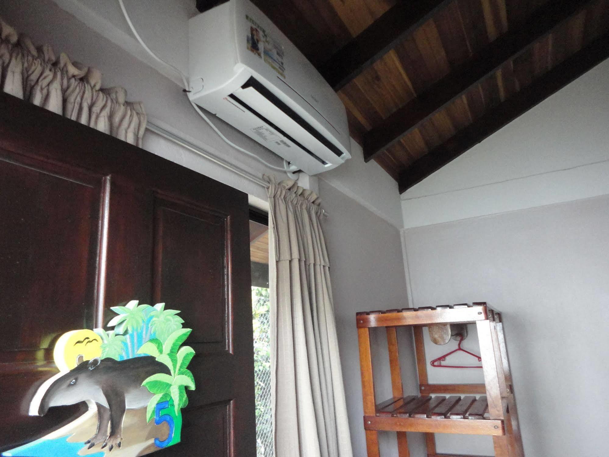 Cabinas Tropicales Puerto Jiménez المظهر الخارجي الصورة